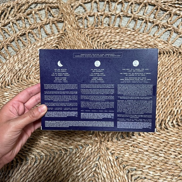 Keys Soulcare Skincare Set - Picture 6 of 7